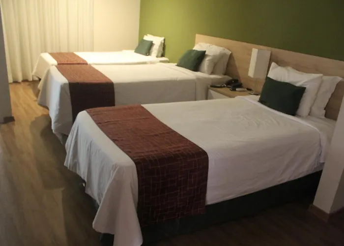 Hotel near College: Hotel Vila Rica Campinas
